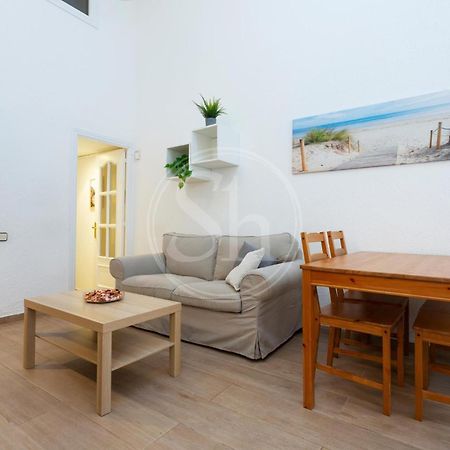 Practico Apartamento Cerca De Estacion De Sants برشلونة المظهر الخارجي الصورة